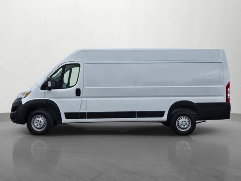 Used 2025 RAM ProMaster 3500 w/ Convenience Group FWD image 3