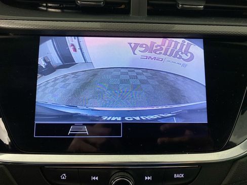 Certified 2023 Buick Encore GX Essence image 17