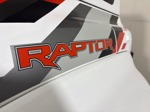 Used 2024 Ford Bronco Raptor AWD/4WD image 11