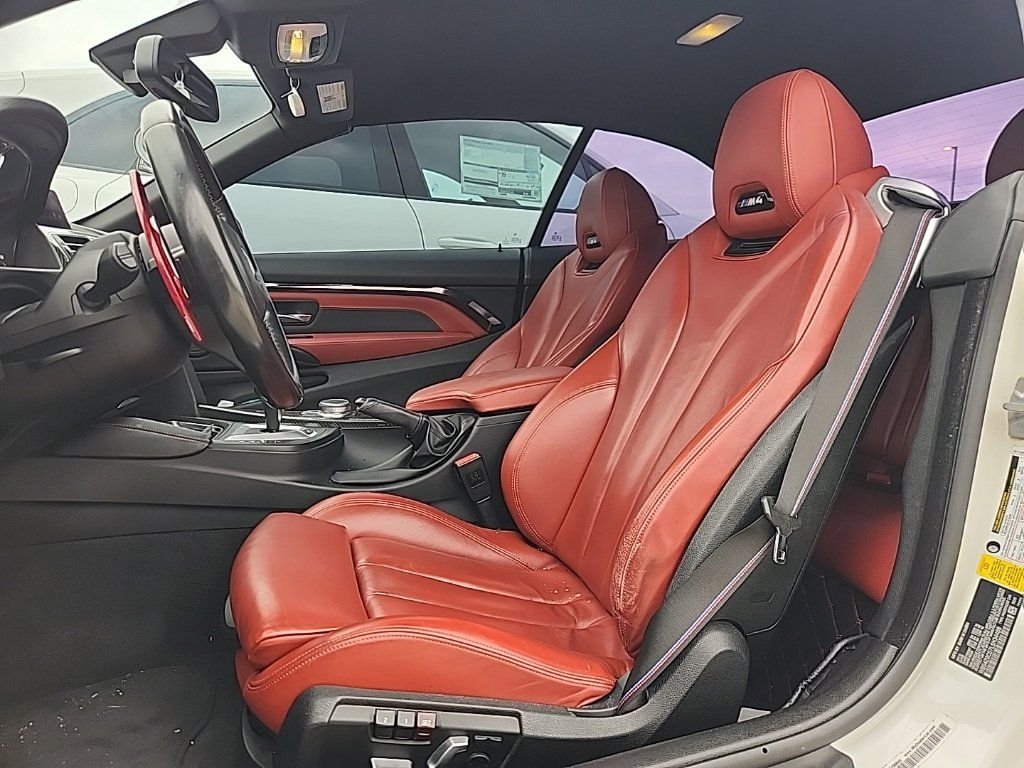 Used 2020 BMW M4 Convertible w/ Competition Package RWD image 2