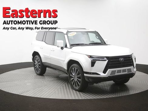 Used 2026 Lexus GX 550 w/ Cold Area Package AWD/4WD image 59