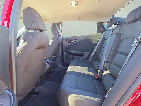 Used 2024 Chevrolet Malibu LT image 16