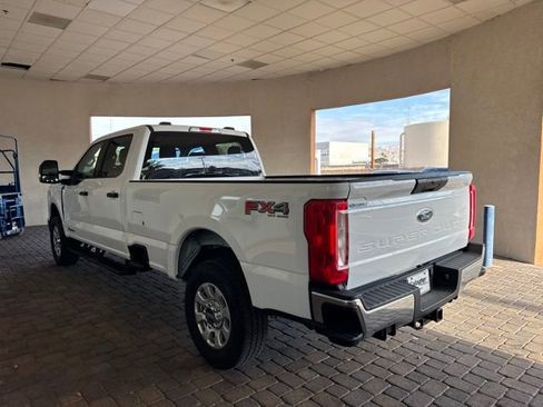 Used 2024 Ford F250 XLT w/ FX4 Off-Road Package AWD/4WD image 2