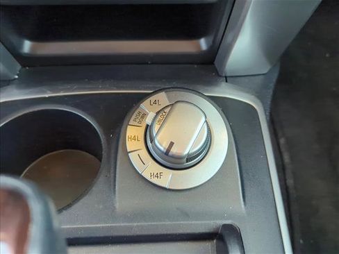 Used 2018 Toyota 4Runner Limited image 23