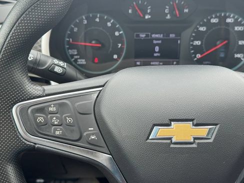 Used 2025 Chevrolet Malibu LT FWD image 24