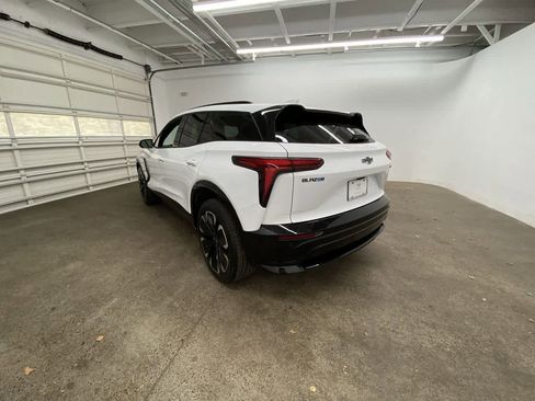 Used 2024 Chevrolet Blazer EV RS image 4