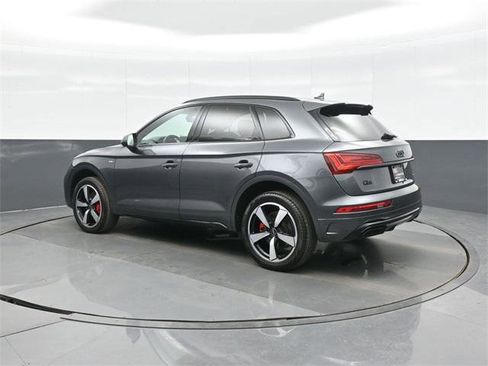 Used 2024 Audi Q5 2.0T Premium Plus w/ Premium Plus Package image 5