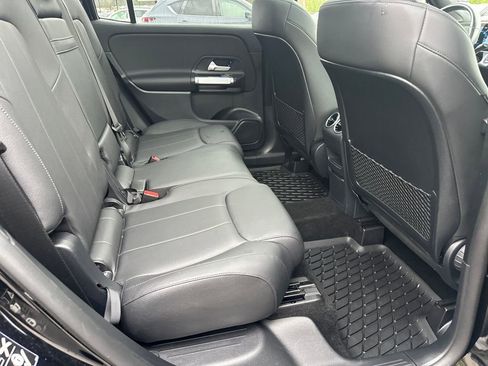 Certified 2022 Mercedes-Benz GLB 250 4MATIC image 35