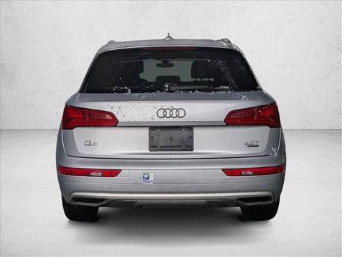 Used 2018 Audi Q5 2.0T Premium Plus w/ Premium Plus Package image 5