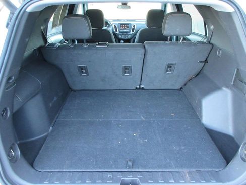 Used 2024 Chevrolet Equinox LT AWD/4WD image 12