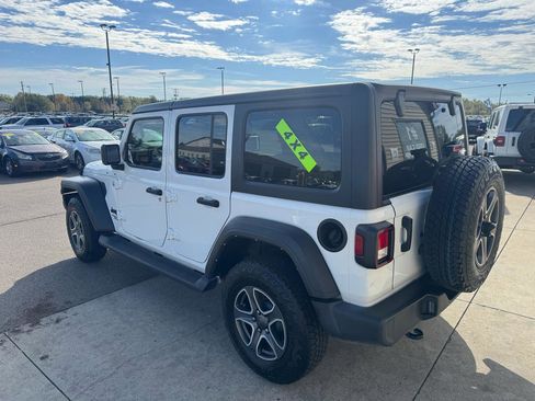 Used 2021 Jeep Wrangler Unlimited Sport w/ Technology Group AWD/4WD image 7