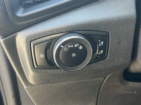 Used 2019 Ford EcoSport SE image 6