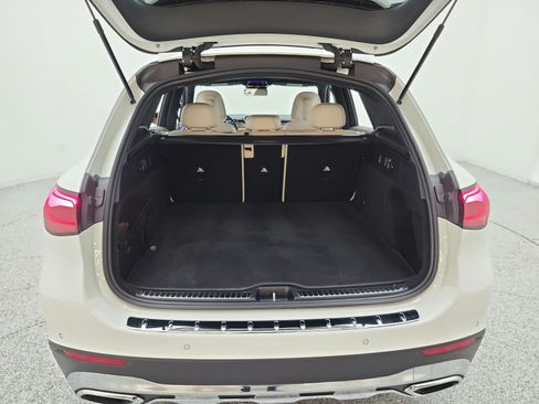 Certified 2026 Mercedes-Benz GLC 300 image 18