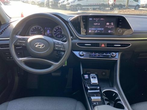 Used 2022 Hyundai Sonata SE FWD image 8
