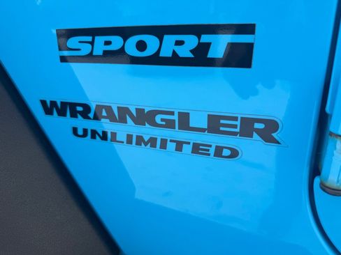 Used 2017 Jeep Wrangler Unlimited Sport w/ Quick Order Package 24S image 10