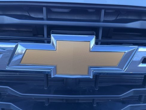 Certified 2024 Chevrolet Silverado 2500 LT w/ Convenience Package image 42