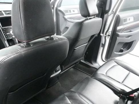 Used 2019 Ford Explorer Sport w/ Equipment Group 401A AWD/4WD image 20