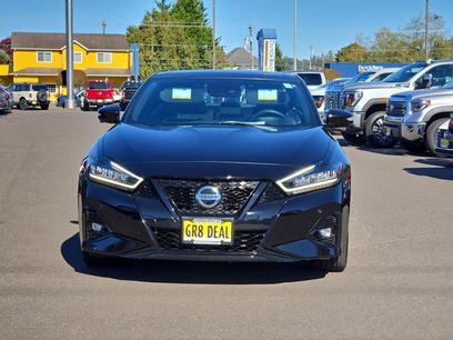 Used 2022 Nissan Maxima SR w/ Sport Mat Group