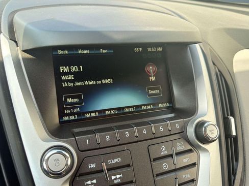 Used 2017 Chevrolet Equinox LT w/ Convenience Package image 21