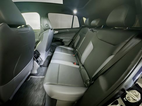 Used 2023 Volkswagen ID.4 Pro S image 28