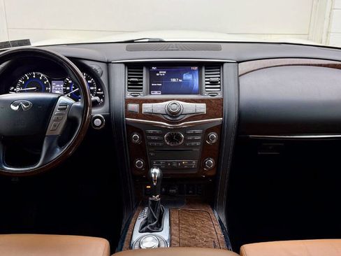 Used 2016 INFINITI QX80 4WD w/ Signature Edition Package image 36