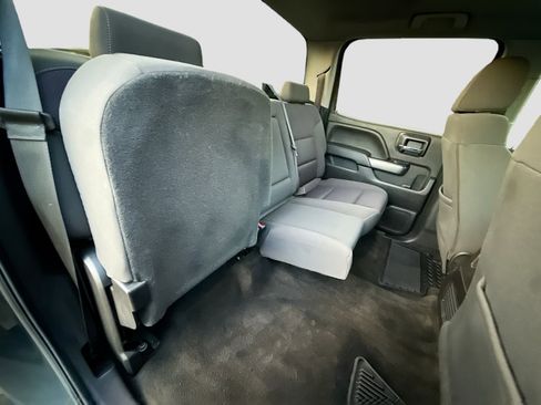 Used 2018 Chevrolet Silverado 1500 LT w/ LT Eassist Package image 25