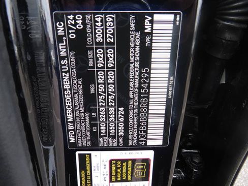 Certified 2024 Mercedes-Benz GLE 53 AMG 4MATIC image 8
