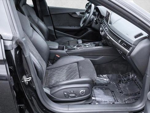 Used 2019 Audi S5 Premium Plus w/ Premium Plus image 25