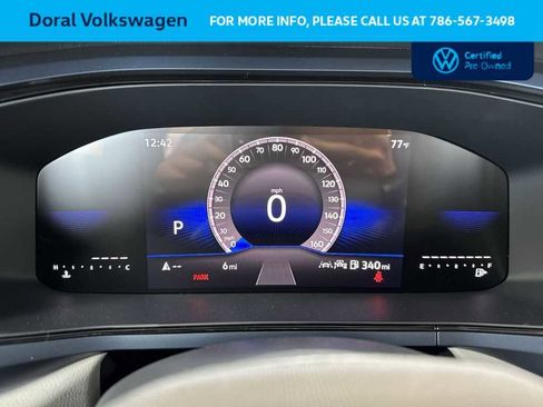 Used 2024 Volkswagen Taos SE FWD image 22
