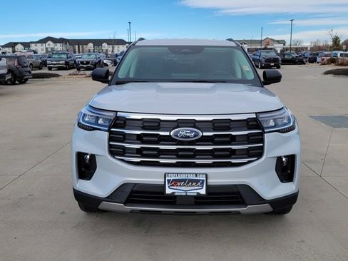 New 2025 Ford Explorer Active w/ Active Comfort Package image 5