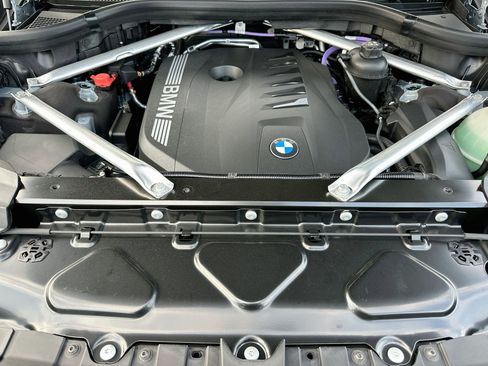 New 2027 BMW X7 xDrive40i w/ M Sport Package AWD/4WD image 24