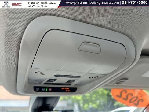 Used 2022 GMC Acadia Denali w/ Denali Technology Package image 31