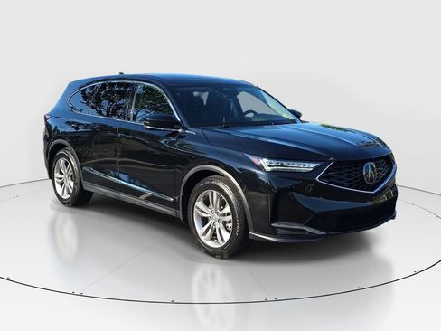 Used 2025 Acura MDX SH-AWD image 3
