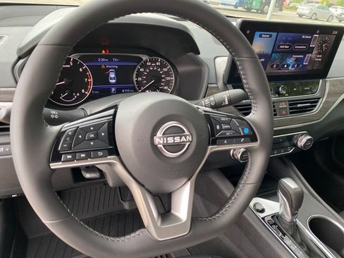 New 2026 Nissan Altima 2.5 SV w/ SV Premium Package FWD image 12