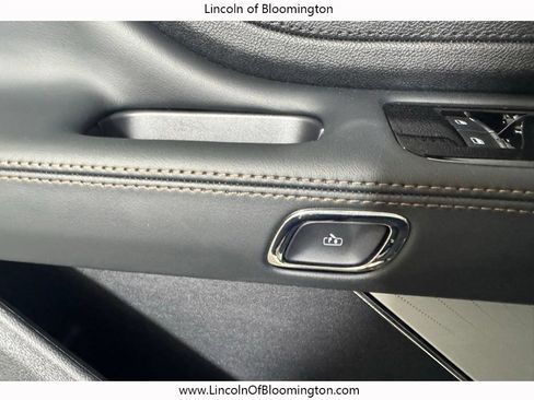 New 2026 Lincoln Aviator Reserve AWD/4WD image 43