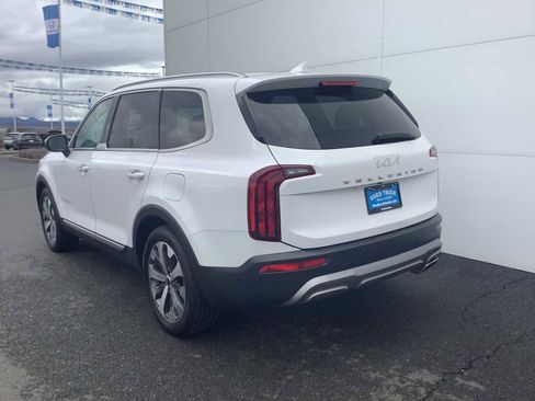 Used 2022 Kia Telluride S image 4