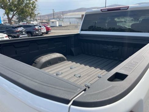 Certified 2024 Chevrolet Silverado 3500 LT image 21