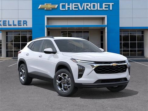 New 2026 Chevrolet Trax LT w/ Driver Confidence Package image 7
