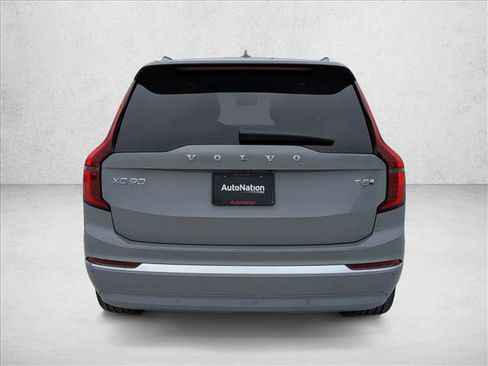 New 2026 Volvo XC90 T8 Plus w/ Protection Package AWD/4WD image 7