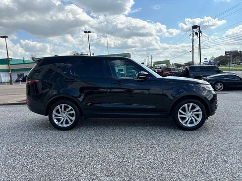 Used 2017 Land Rover Discovery HSE image 7