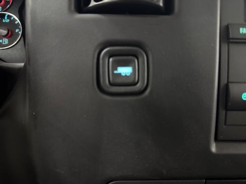 New 2025 Chevrolet Express 3500 w/ Power Convenience Package image 14
