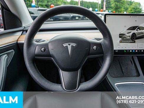 Used 2023 Tesla Model Y Long Range AWD/4WD image 28