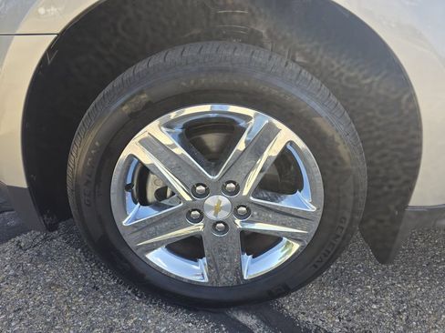Used 2014 Chevrolet Equinox LTZ AWD/4WD image 40