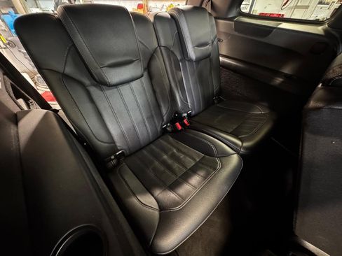 Used 2017 Mercedes-Benz GLS 450 4MATIC image 12