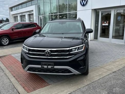 Used 2023 Volkswagen Atlas SE w/ Panoramic Sunroof Package AWD/4WD image 16