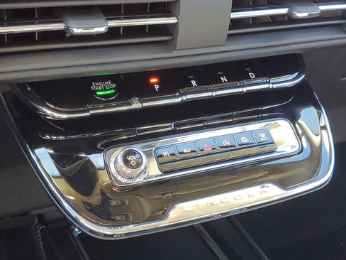 New 2026 Lincoln Corsair Reserve image 23