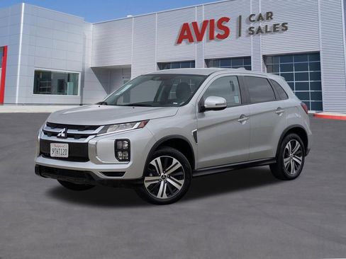Used 2025 Mitsubishi Outlander Sport SE AWD/4WD image 1