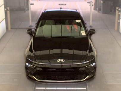 Used 2024 Hyundai Sonata SEL FWD image 2