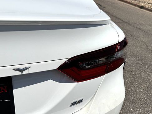 Used 2023 Toyota Camry SE FWD image 6