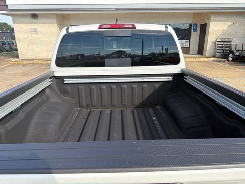 Used 2026 Nissan Frontier PRO-4X w/ Pro-4x Convenience Package AWD/4WD image 14